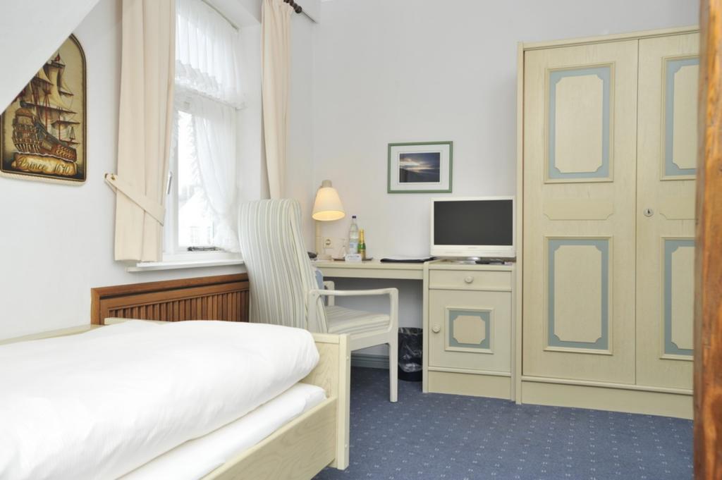 Hotel Friesenhof Wenningstedt-Braderup Δωμάτιο φωτογραφία