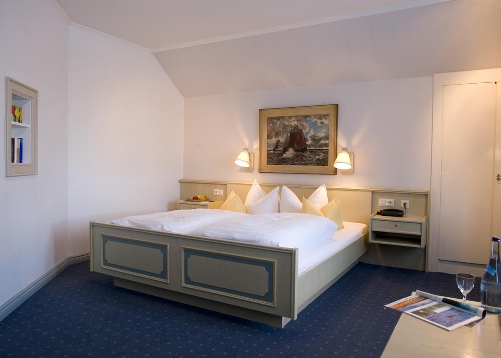 Hotel Friesenhof Wenningstedt-Braderup Δωμάτιο φωτογραφία